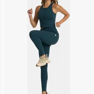Vuori Sports bra and leggings set / XS size / Dark green